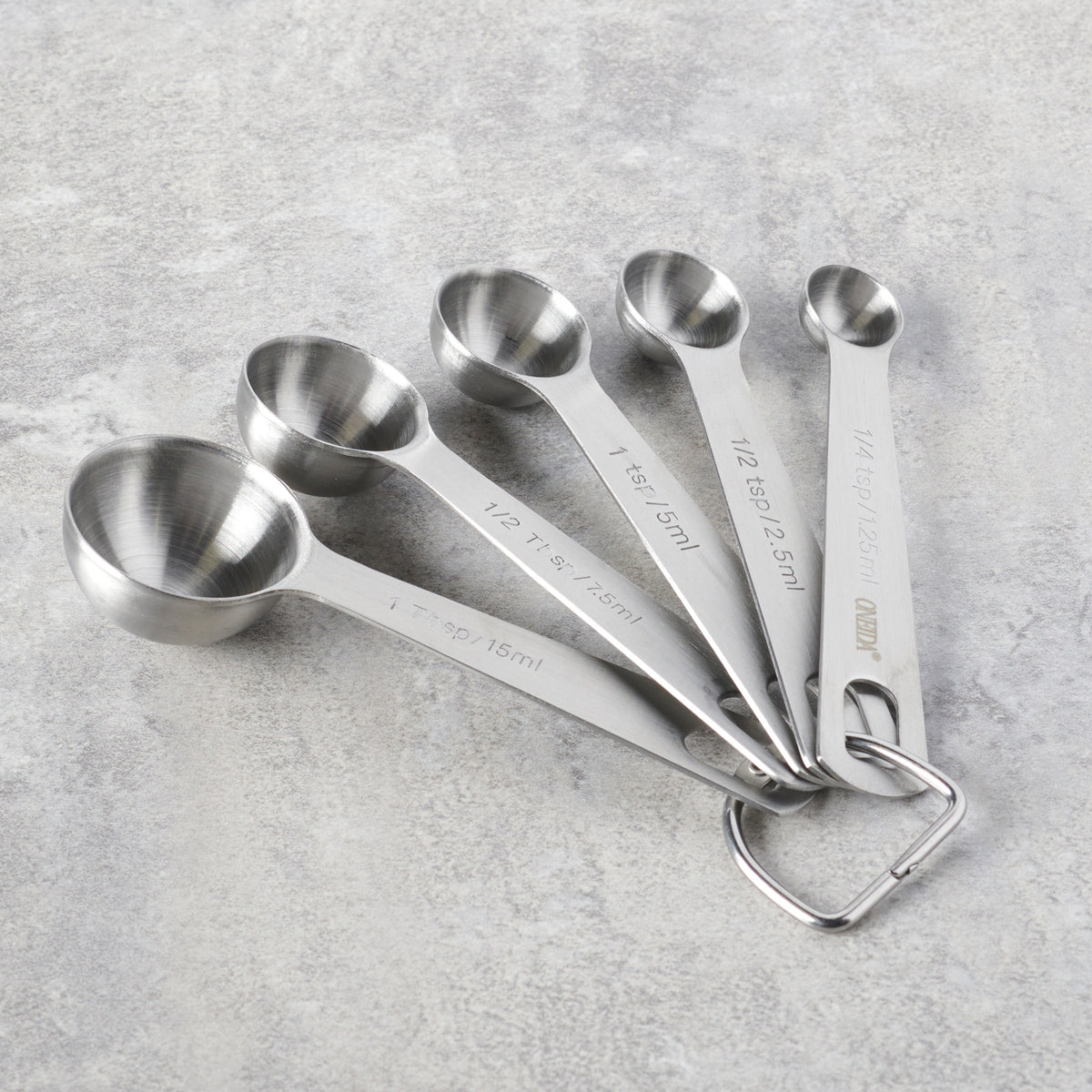 Elite Gadgets 5 Piece Measuring Spoons – Oneida